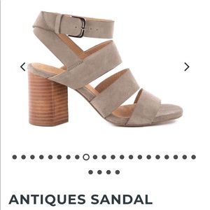 Brand new Seychelles Antiques Sandal